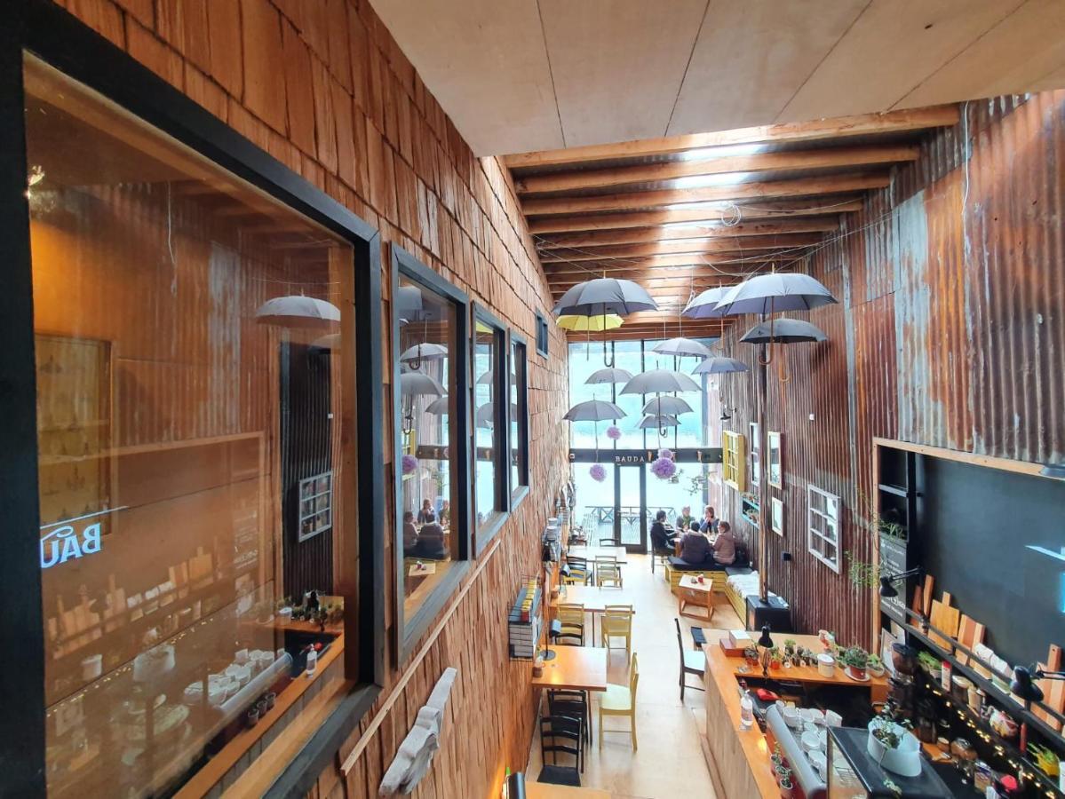 Hotel & Cafe Bauda Castro Ngoại thất bức ảnh